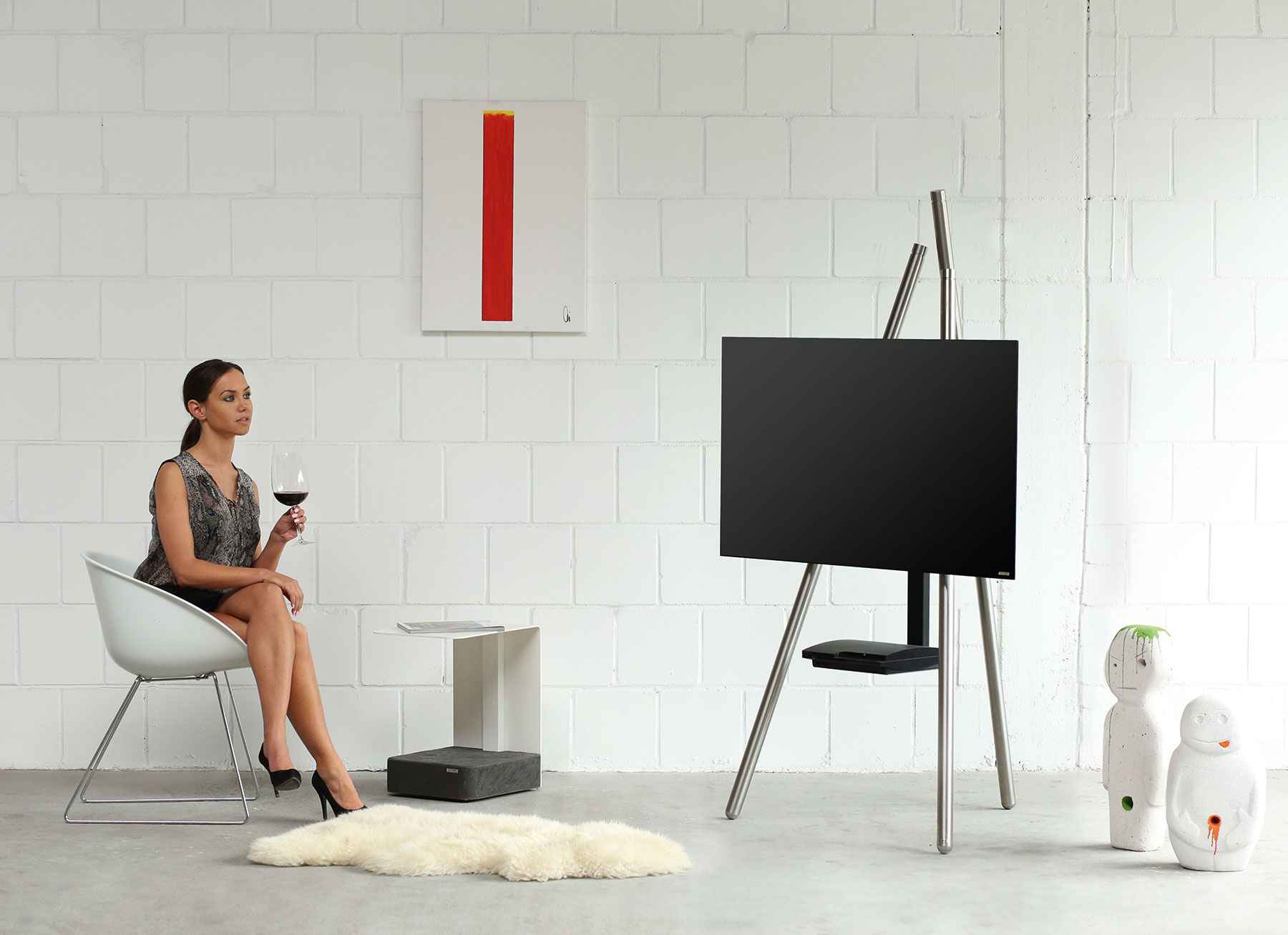 TV stand Tripod art130 - wissmann raumobjekte